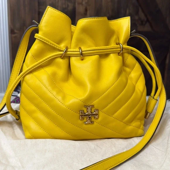 TORY BURCH Kira Bucket Bag